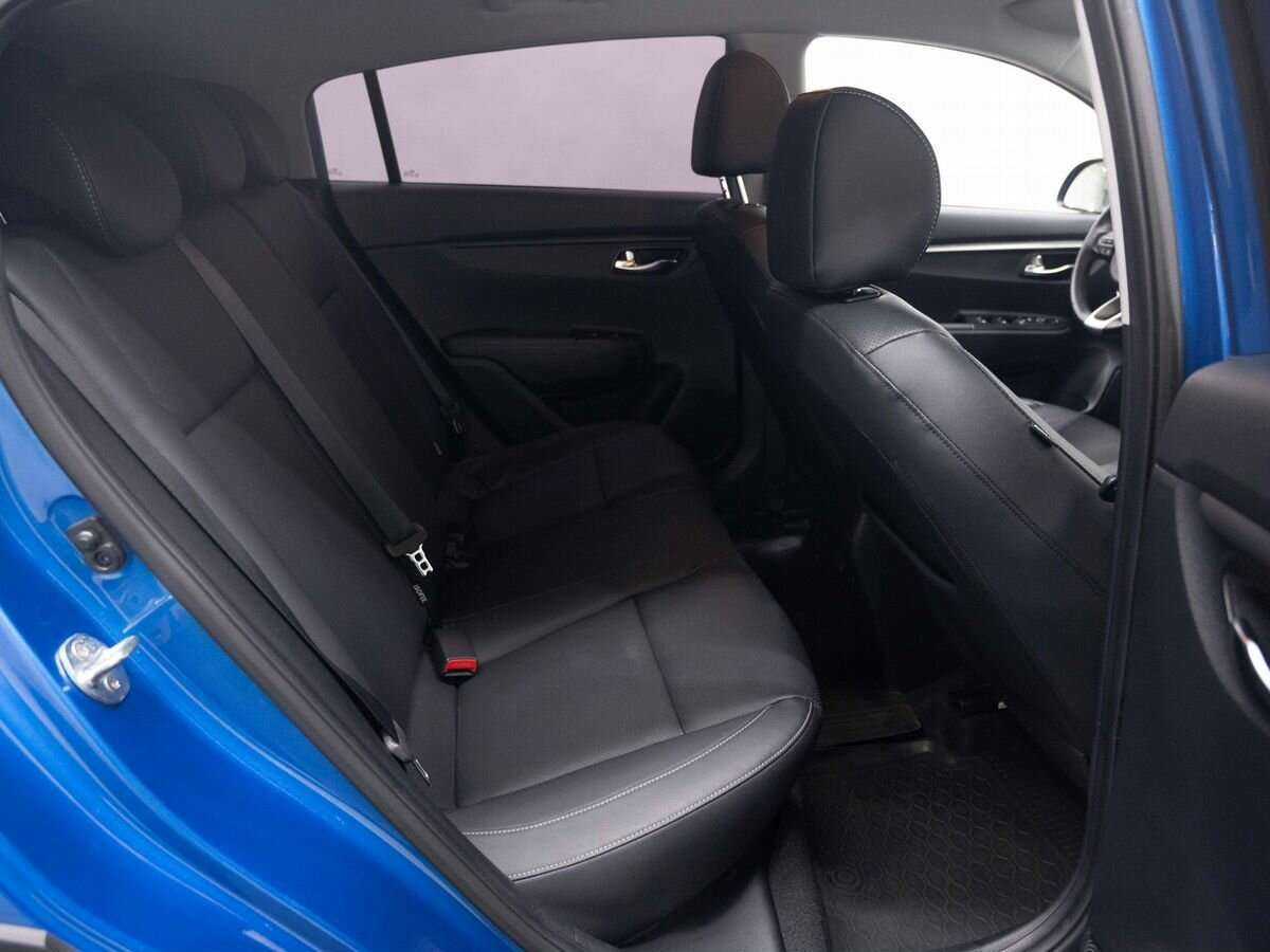 Kia Rio с пробегом — 2021 год. Фото: #9