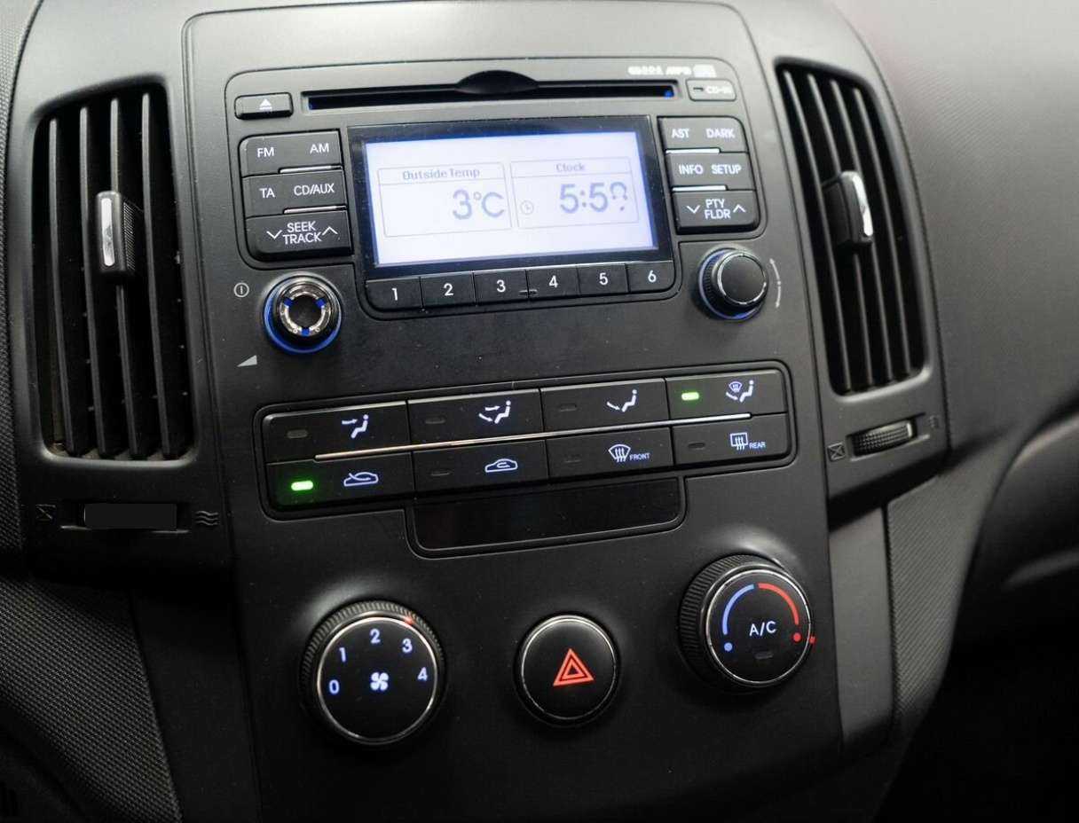 Hyundai i30 с пробегом — 2010 год. Фото: #9