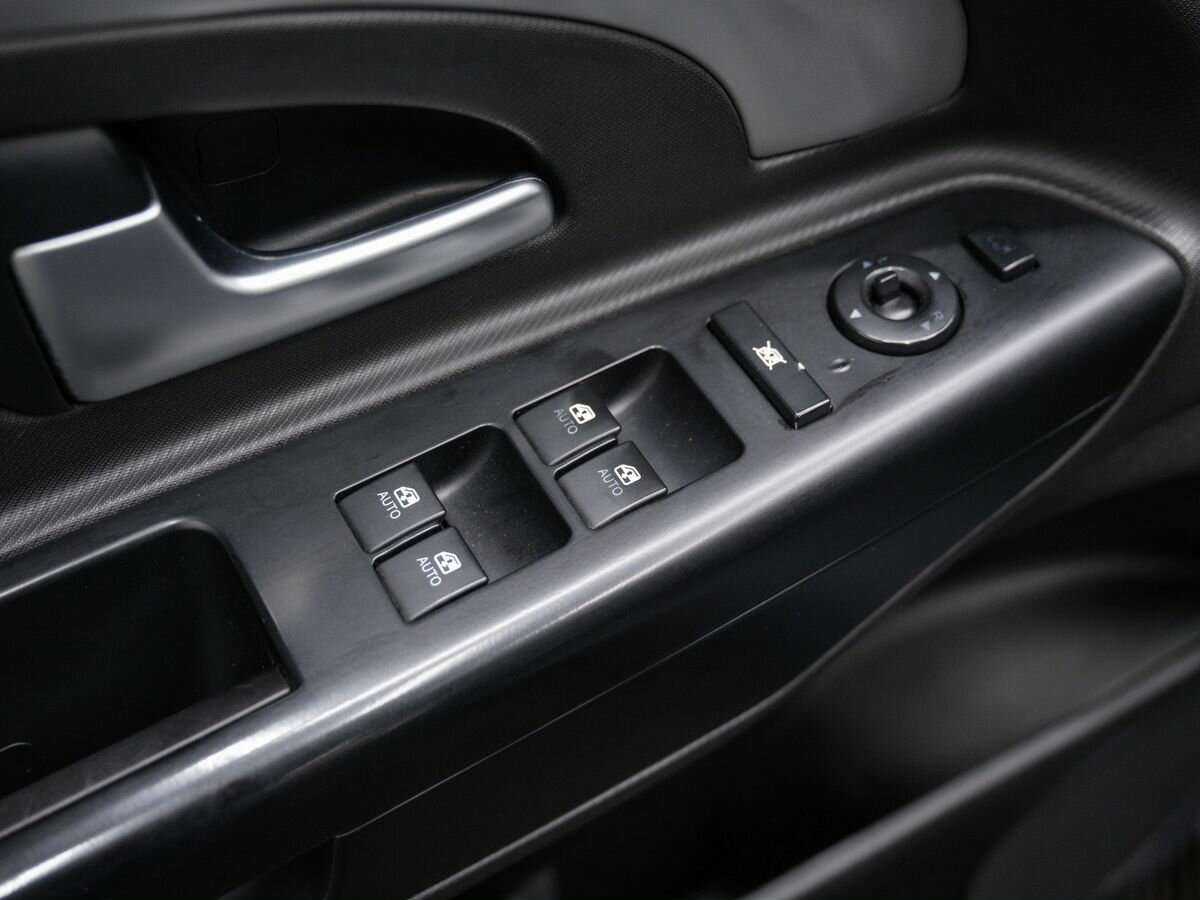 Kia Ceed с пробегом — 2010 год. Фото: #15