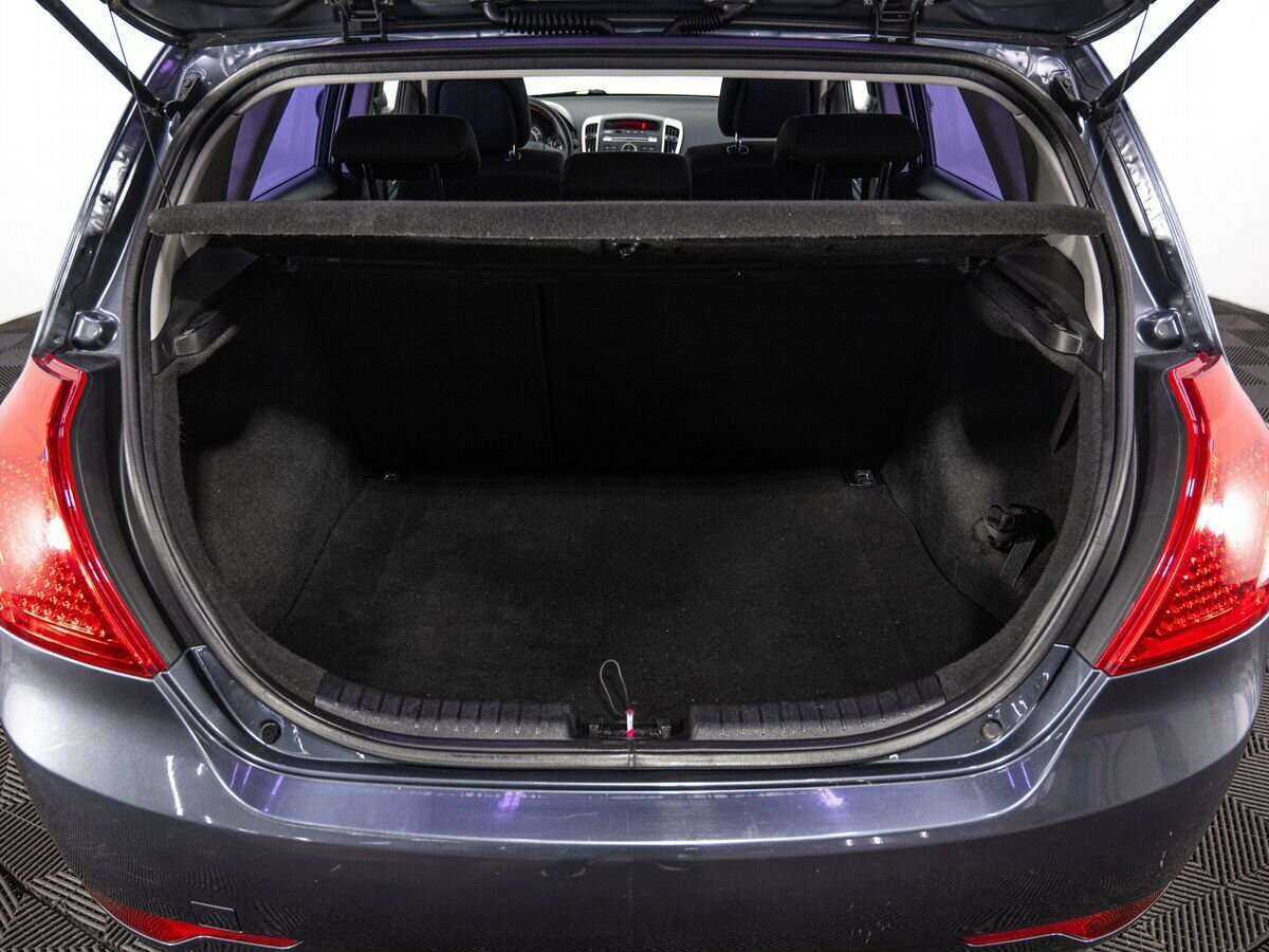 Kia Ceed с пробегом — 2010 год. Фото: #22