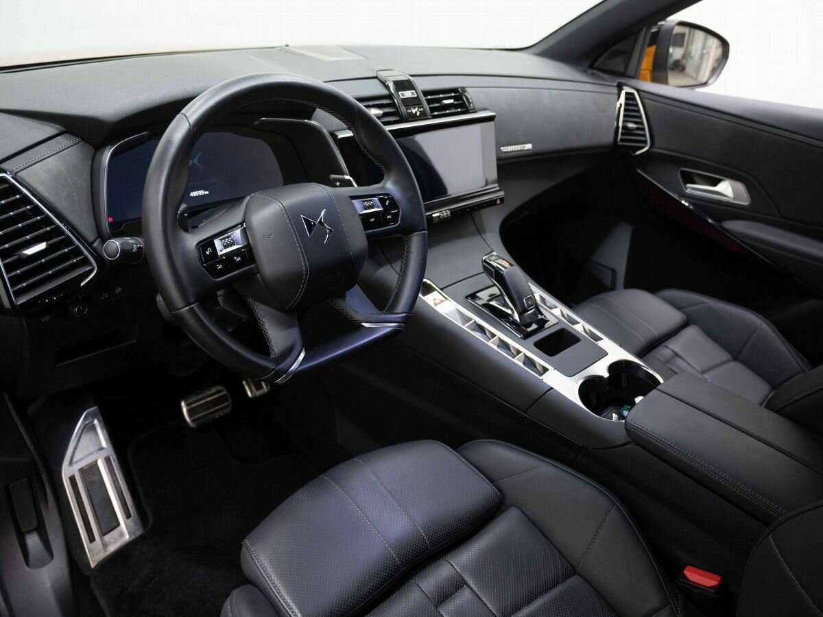 DS 7 Crossback с пробегом — 2018 год. Фото: #6