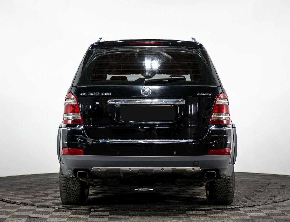 Mercedes-Benz GL-Класс с пробегом — 2008 год. Фото: #4