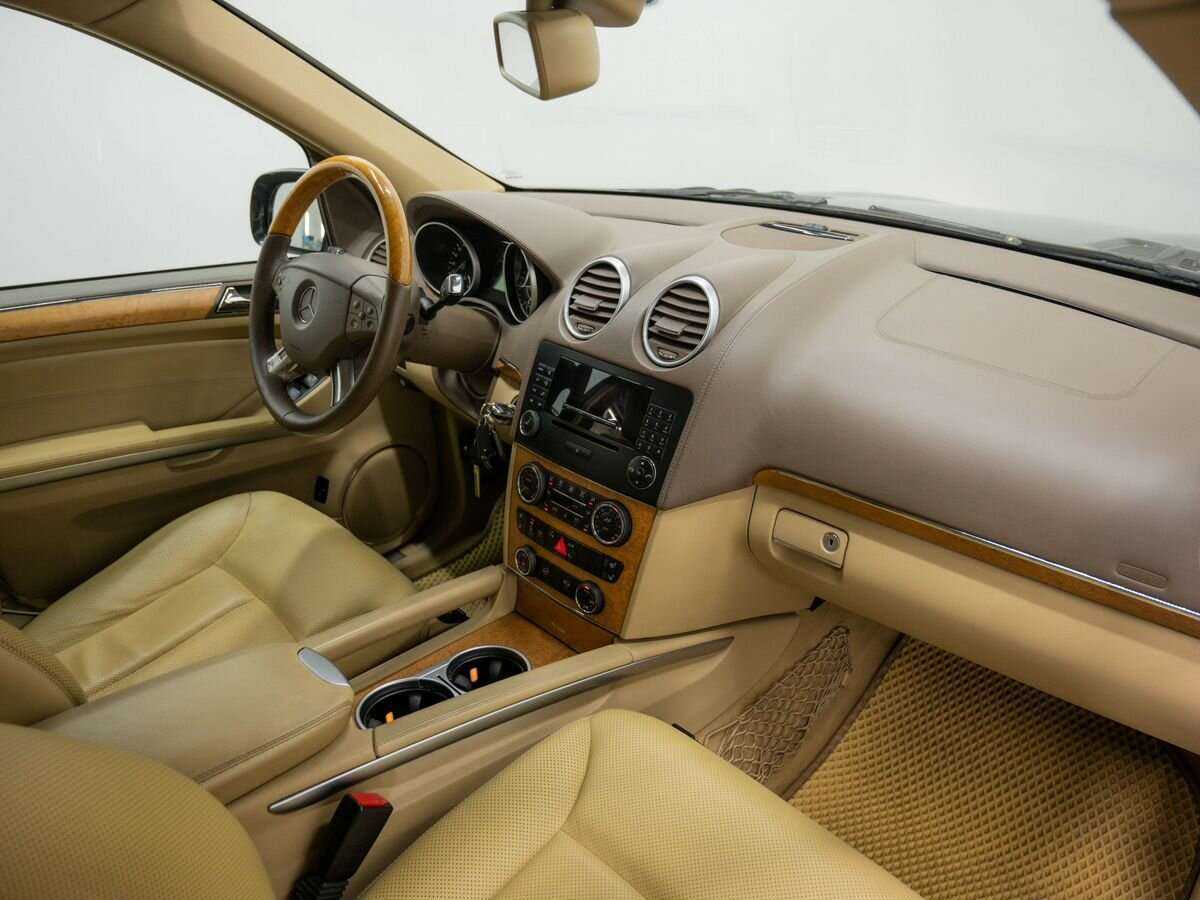 Mercedes-Benz GL-Класс с пробегом — 2008 год. Фото: #7