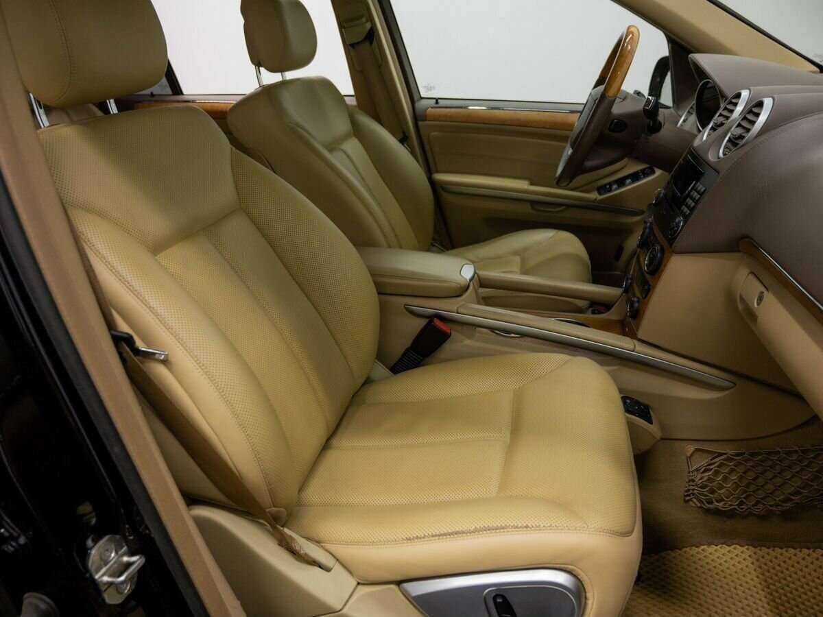 Mercedes-Benz GL-Класс с пробегом — 2008 год. Фото: #8