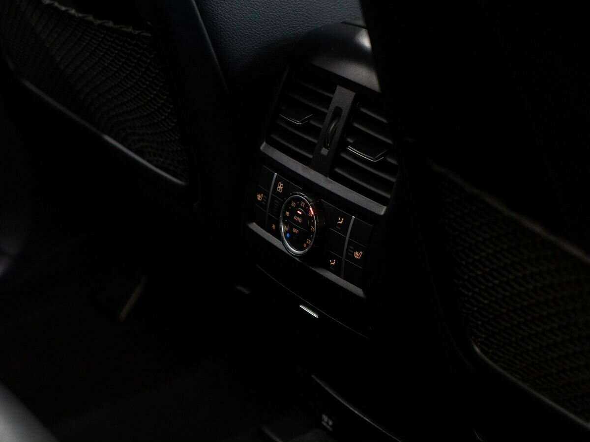 Mercedes-Benz GLS с пробегом — 2016 год. Фото: #9