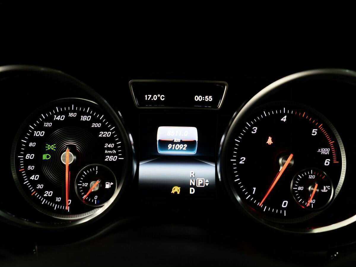 Mercedes-Benz GLS с пробегом — 2016 год. Фото: #12