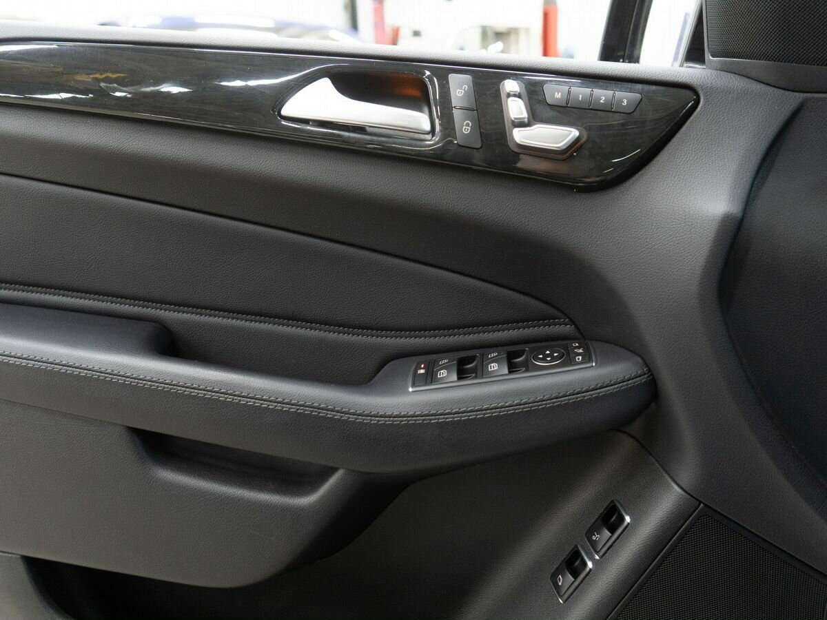 Mercedes-Benz GLS с пробегом — 2016 год. Фото: #14