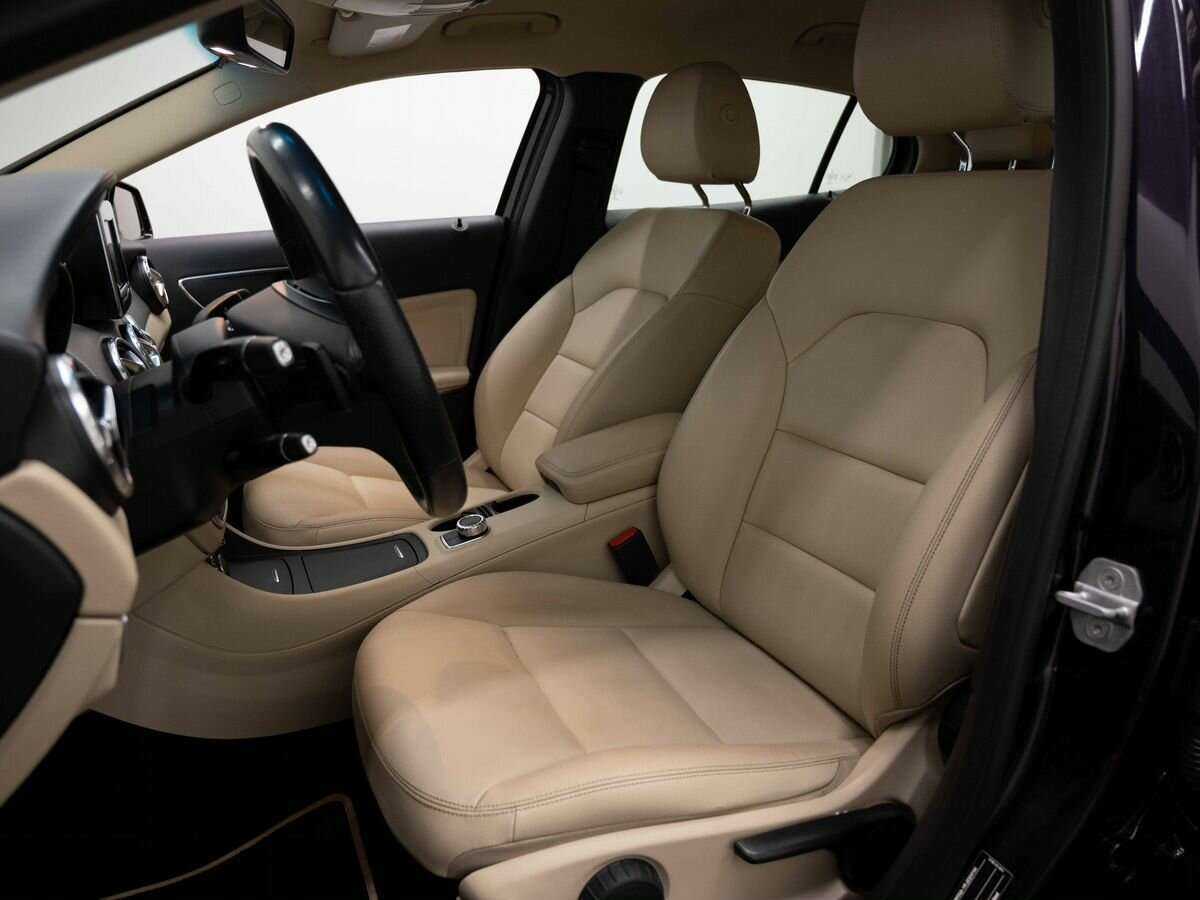 Mercedes-Benz GLA с пробегом — 2015 год. Фото: #7