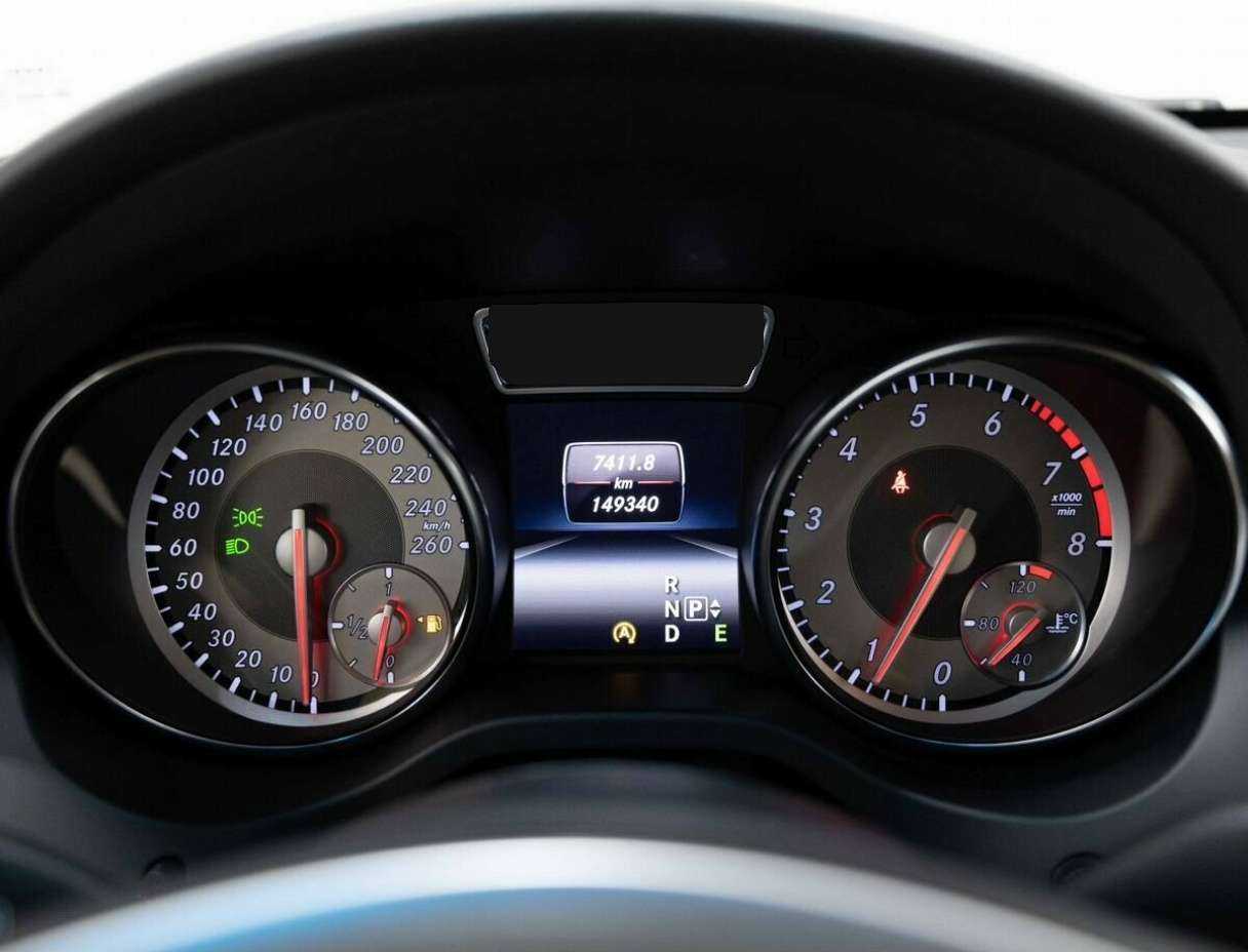 Mercedes-Benz GLA с пробегом — 2015 год. Фото: #14