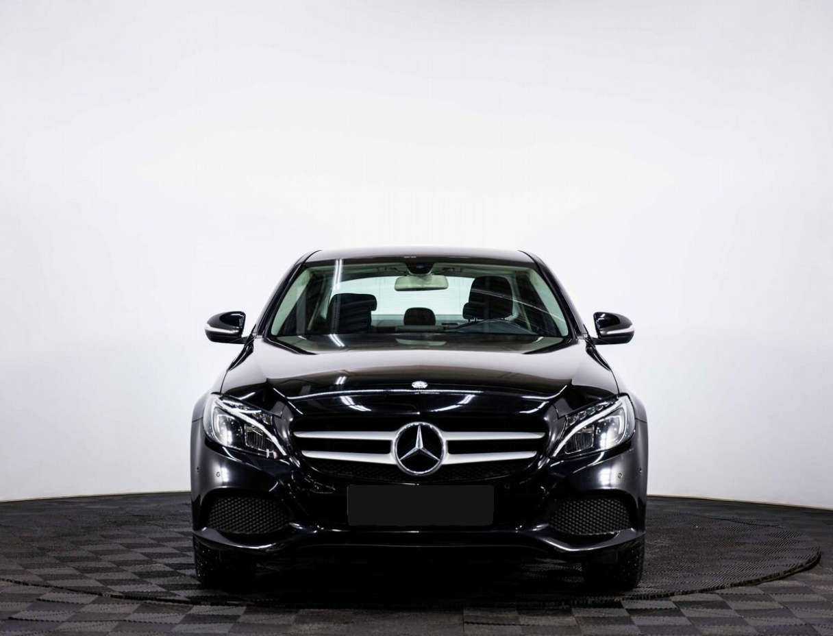 Mercedes-Benz C-Класс с пробегом — 2015 год. Фото: #1