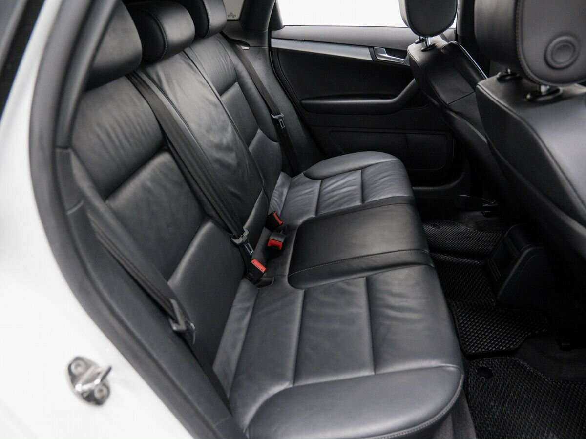 Audi RS 3 с пробегом — 2012 год. Фото: #8