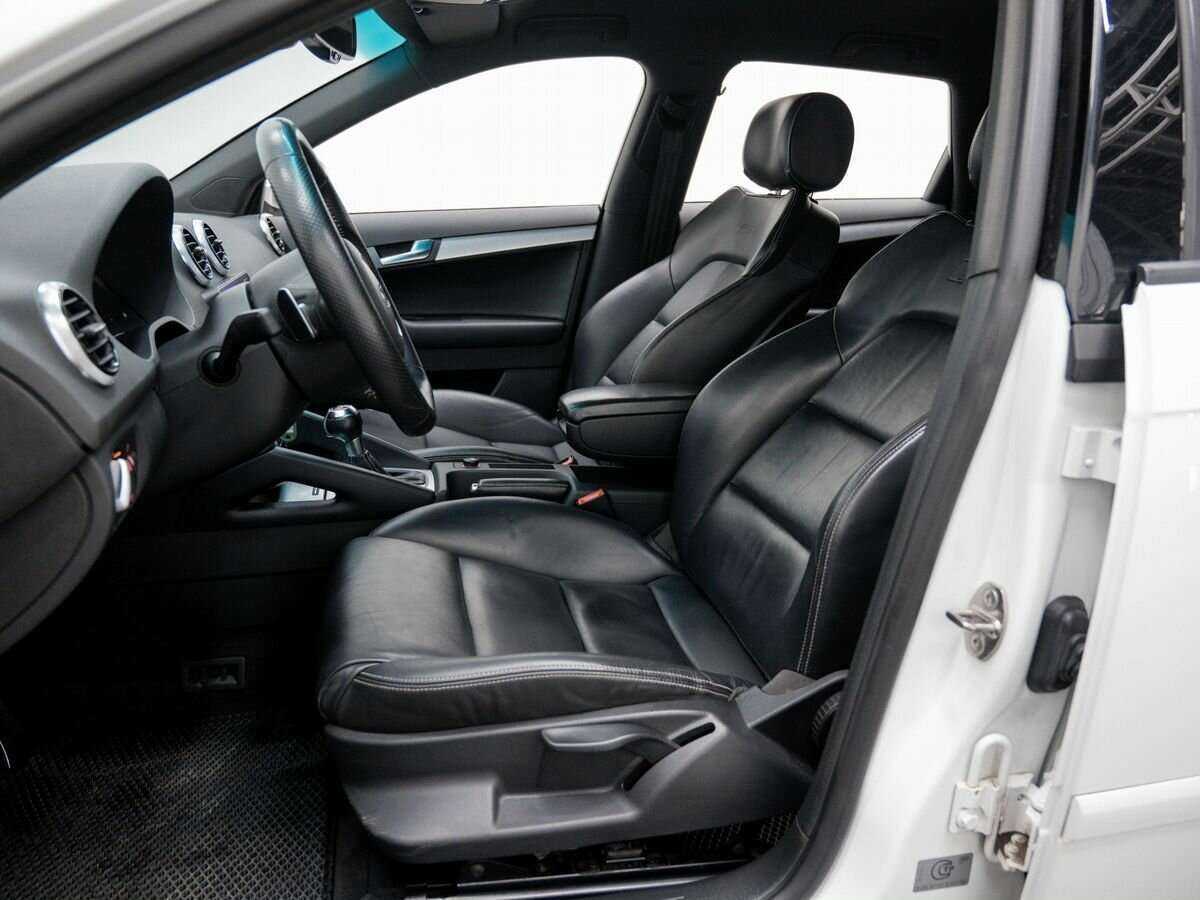 Audi RS 3 с пробегом — 2012 год. Фото: #12