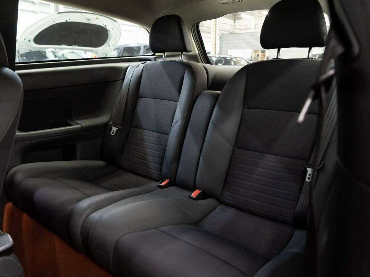 Volvo C30 с пробегом — 2010 год. Фото: #6