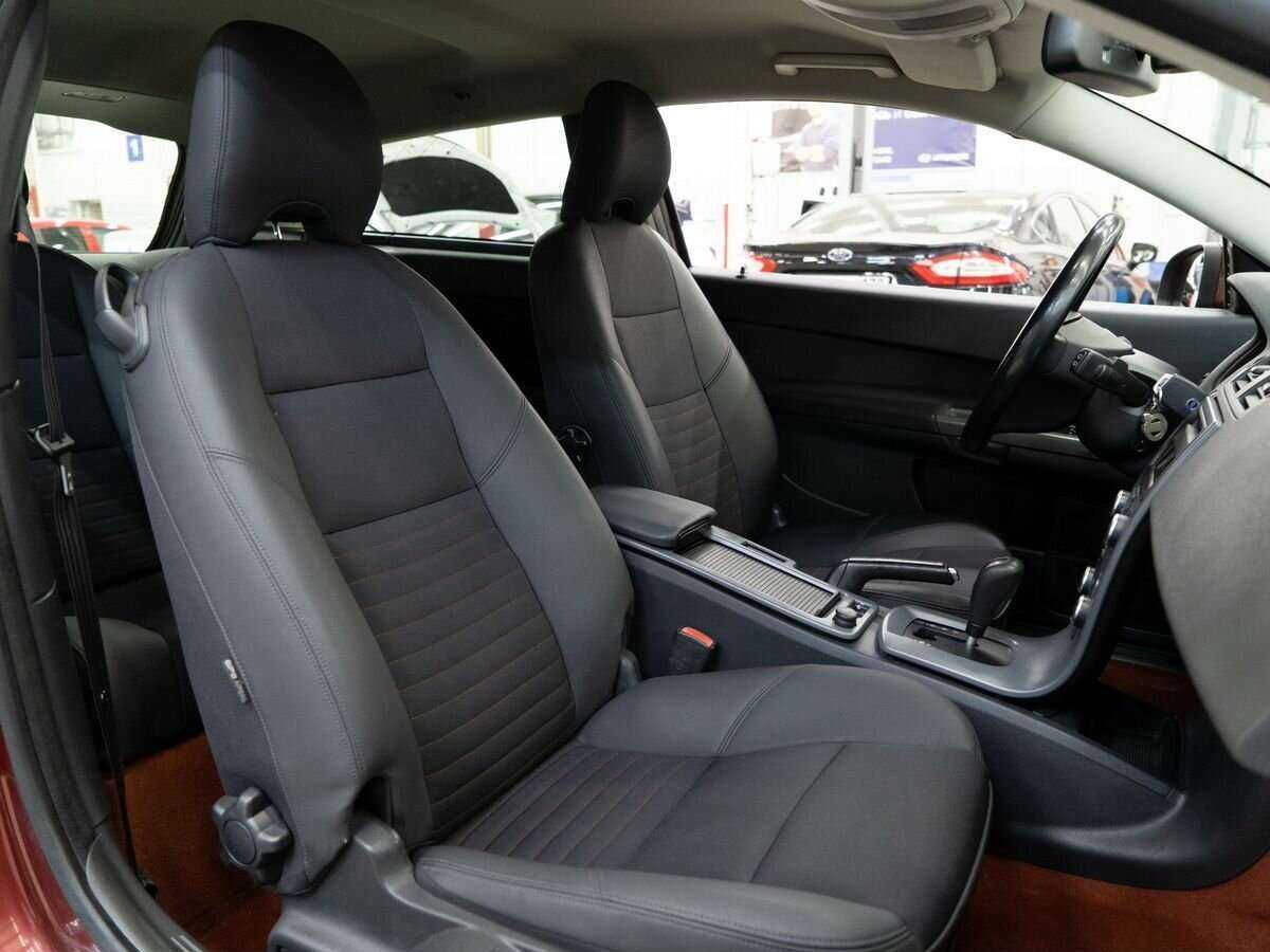 Volvo C30 с пробегом — 2010 год. Фото: #8