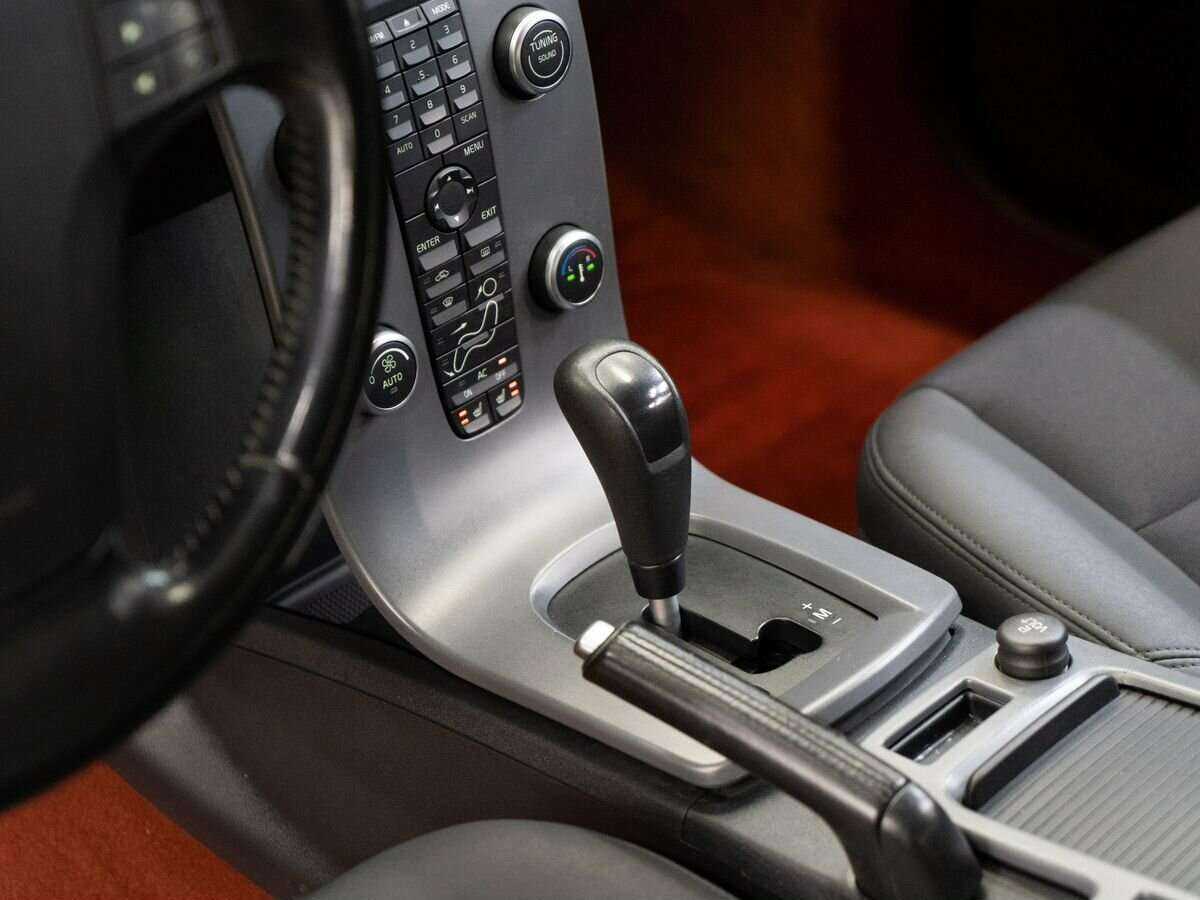 Volvo C30 с пробегом — 2010 год. Фото: #10