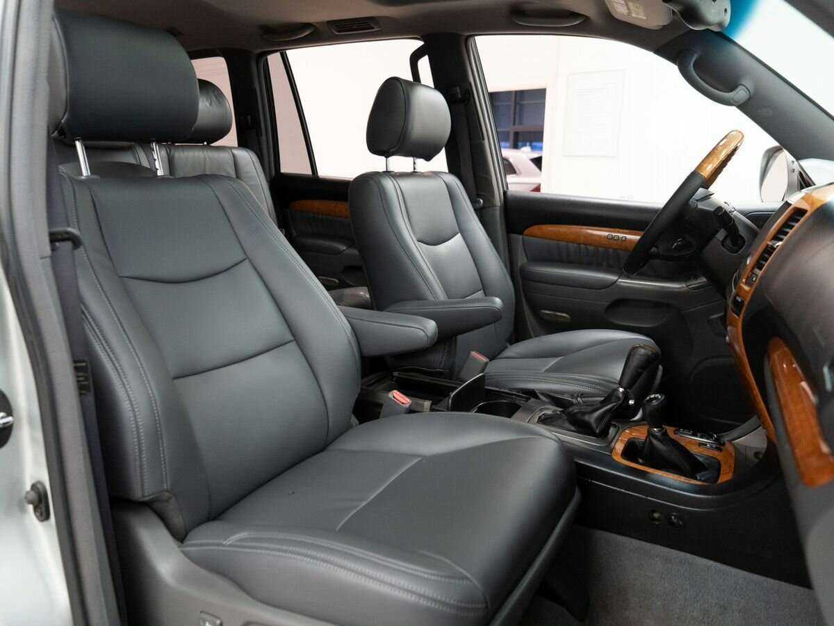 Lexus GX с пробегом — 2005 год. Фото: #9