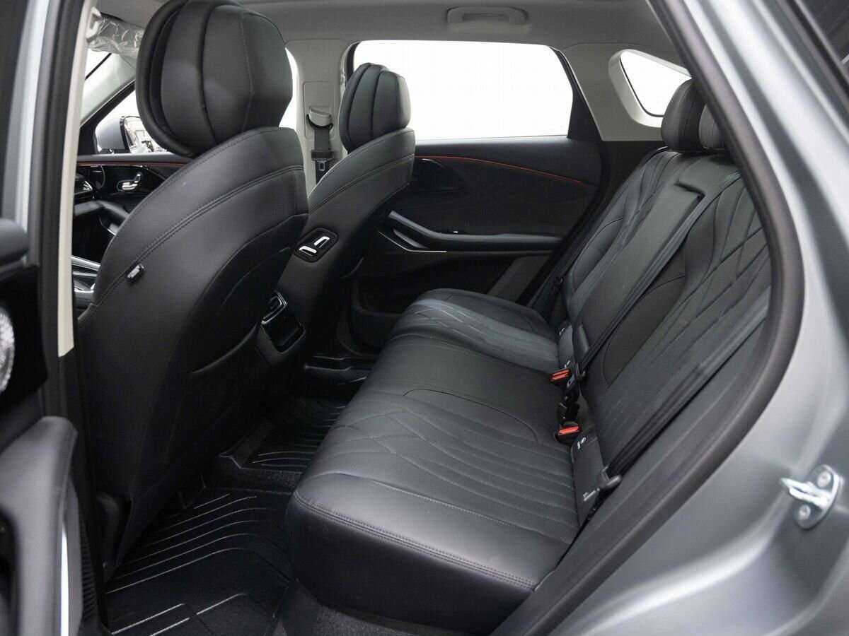 EXEED RX с пробегом — 2023 год. Фото: #11