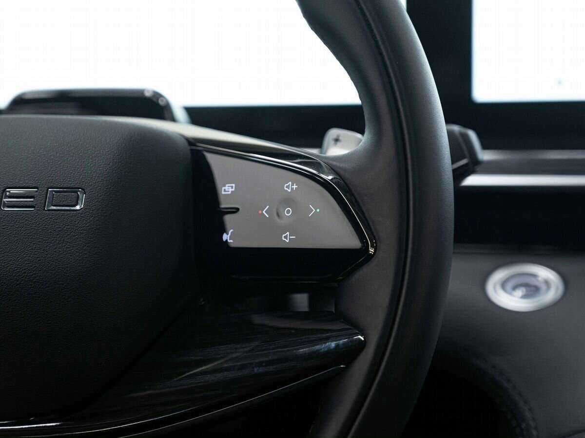 EXEED RX с пробегом — 2023 год. Фото: #17