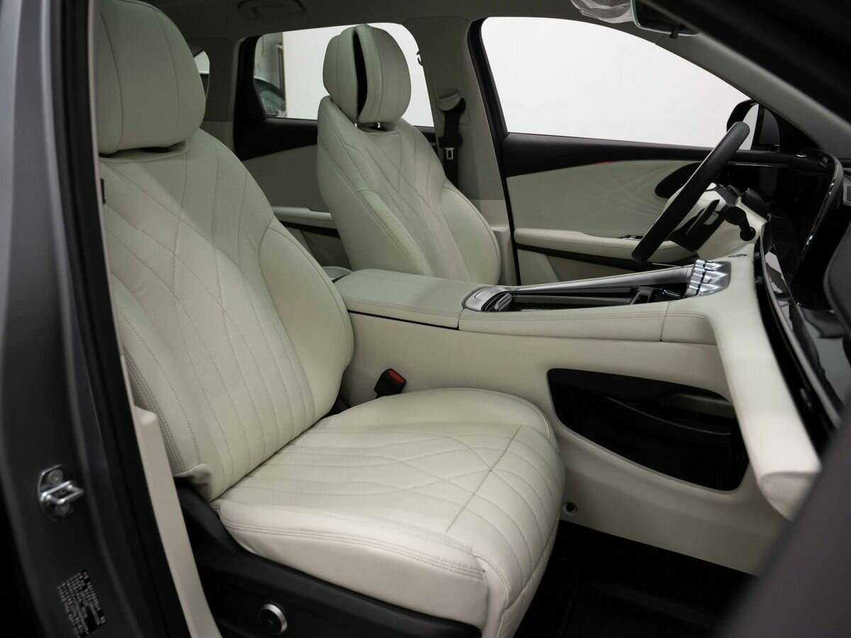 EXEED RX с пробегом — 2023 год. Фото: #11