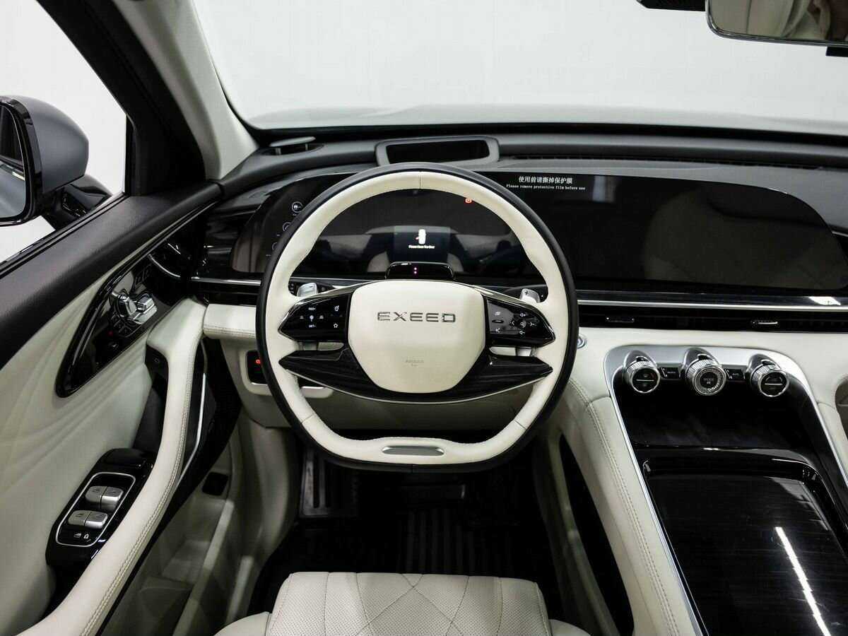 EXEED RX с пробегом — 2023 год. Фото: #13