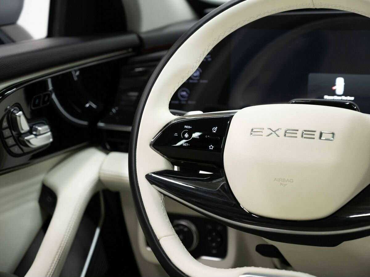 EXEED RX с пробегом — 2023 год. Фото: #14