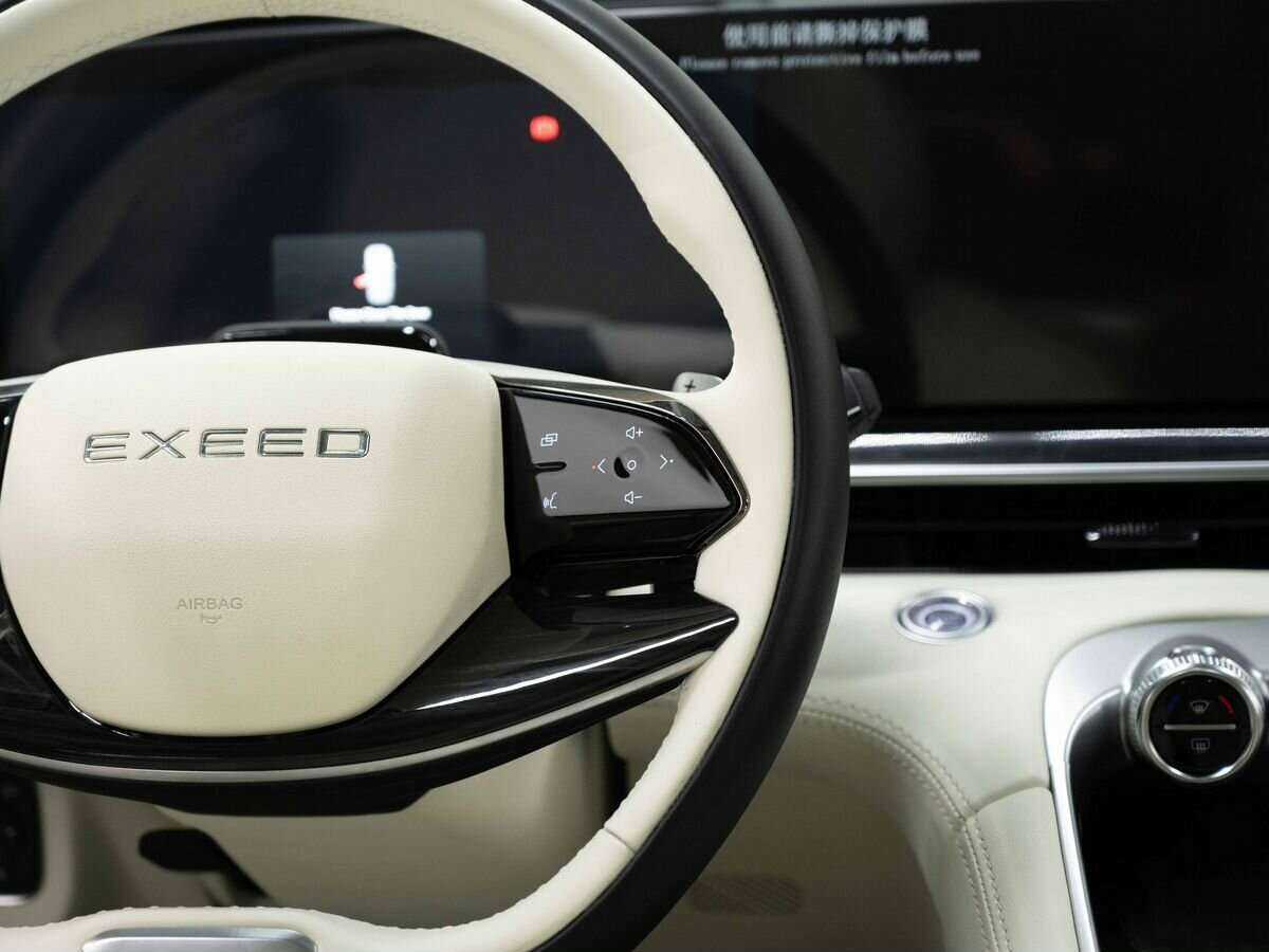 EXEED RX с пробегом — 2023 год. Фото: #15