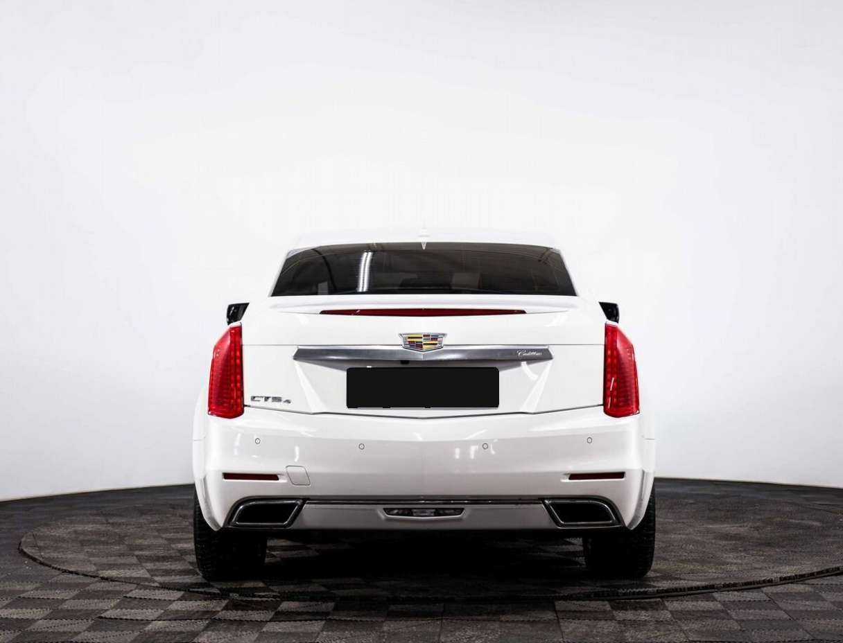 Cadillac CTS с пробегом — 2015 год. Фото: #3