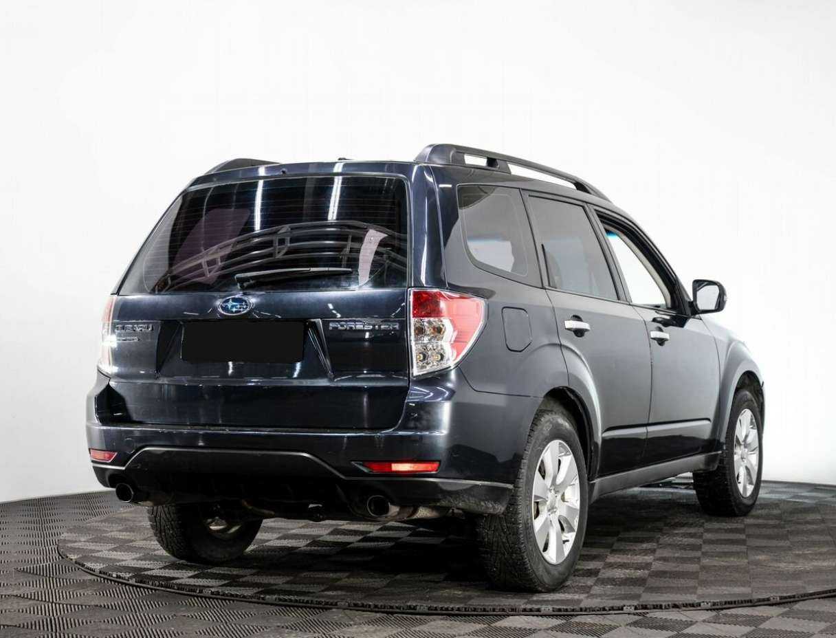 Subaru Forester с пробегом — 2011 год. Фото: #5
