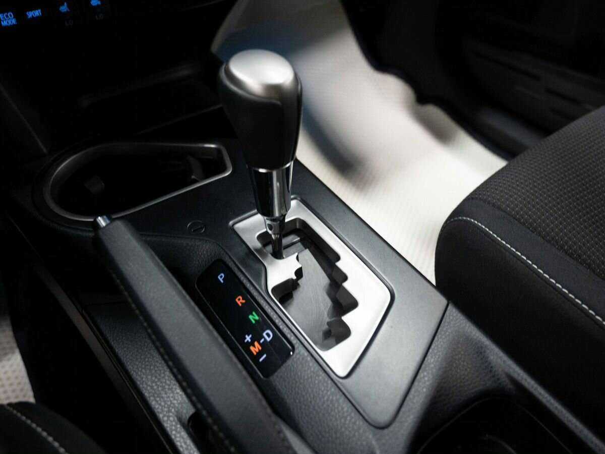 Toyota RAV4 с пробегом — 2019 год. Фото: #17