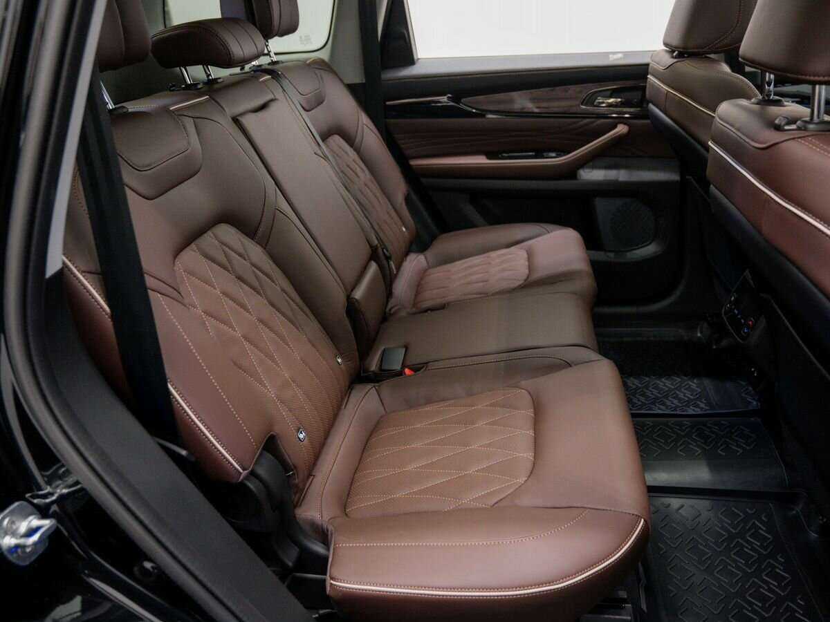 EXEED VX с пробегом — 2023 год. Фото: #8