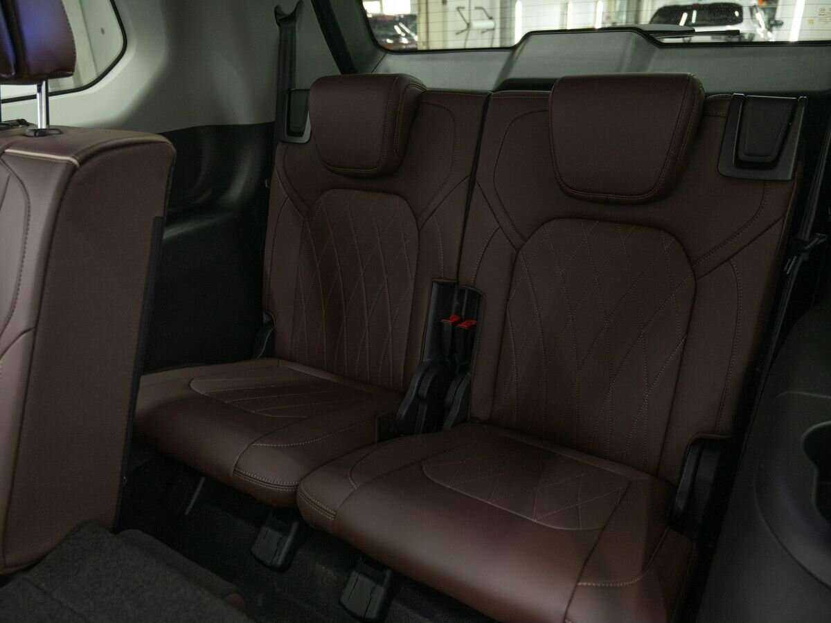 EXEED VX с пробегом — 2023 год. Фото: #14