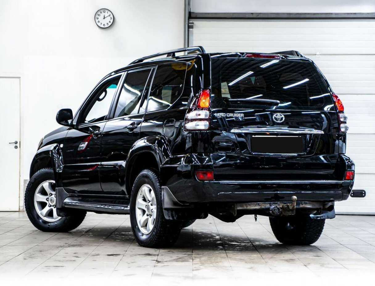 Toyota Land Cruiser Prado с пробегом — 2008 год. Фото: #3