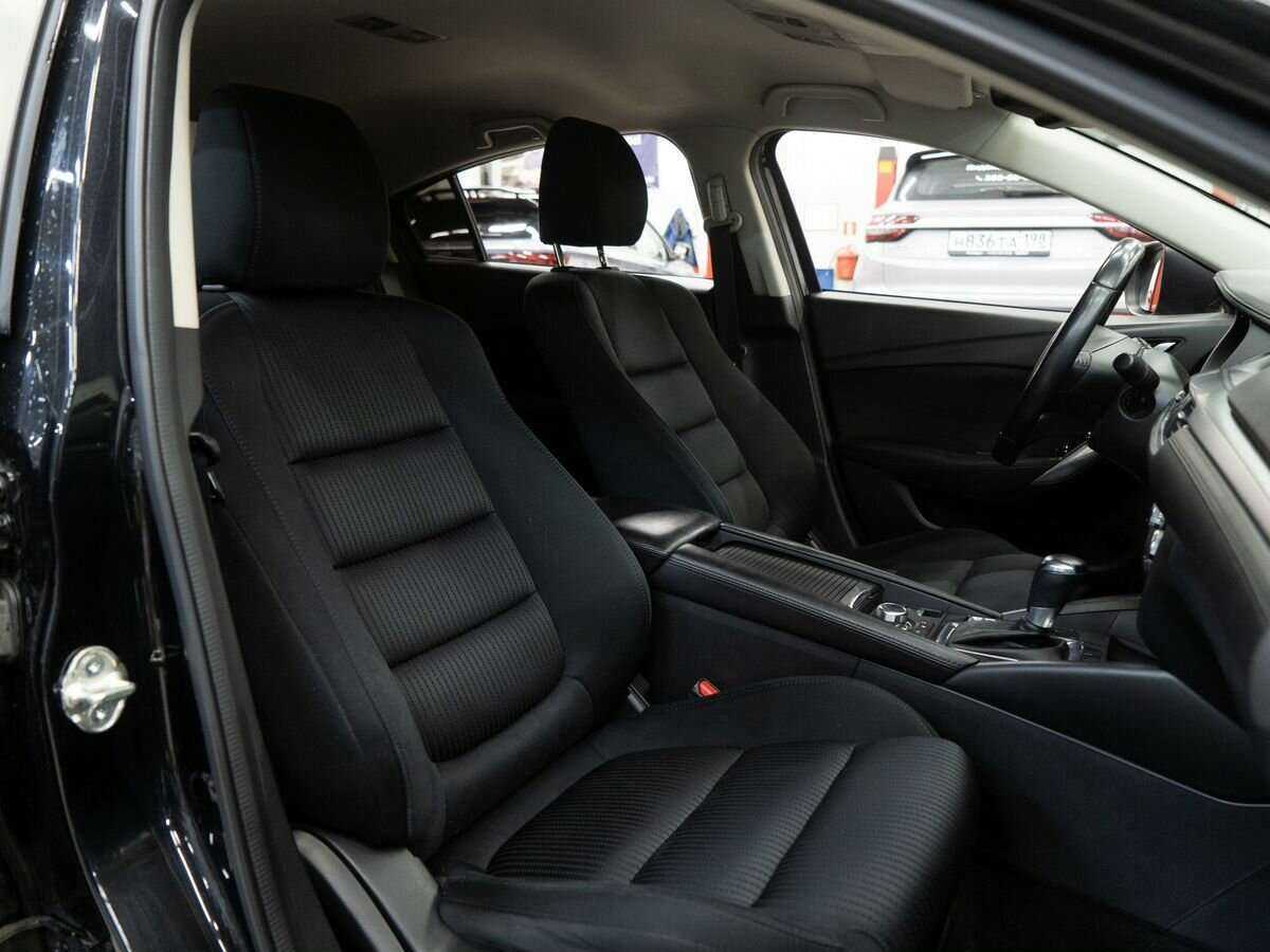 Mazda 6 с пробегом — 2017 год. Фото: #9
