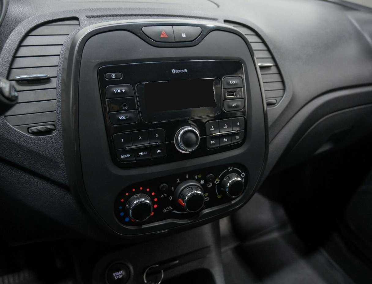 Renault Kaptur с пробегом — 2018 год. Фото: #19