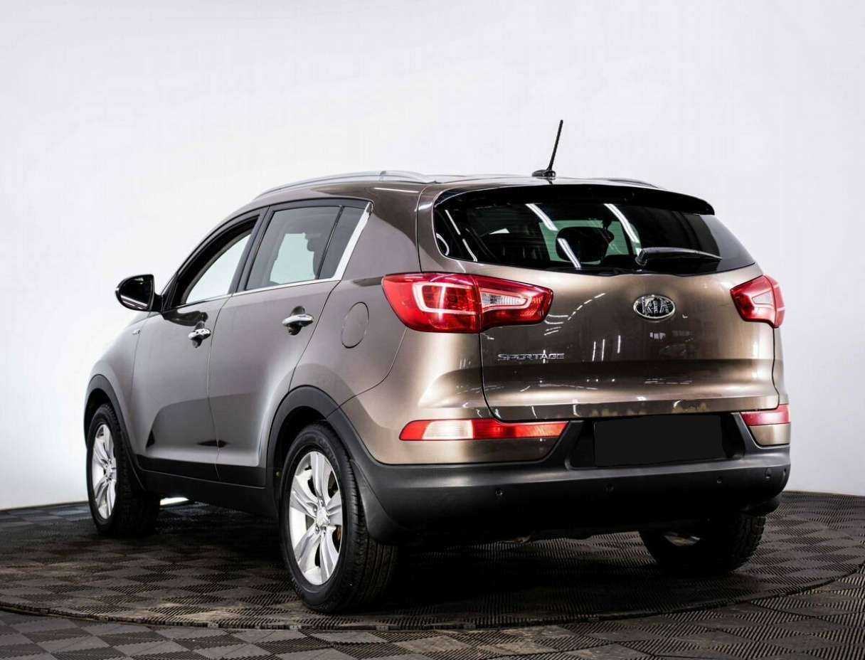 Kia Sportage с пробегом — 2011 год. Фото: #2
