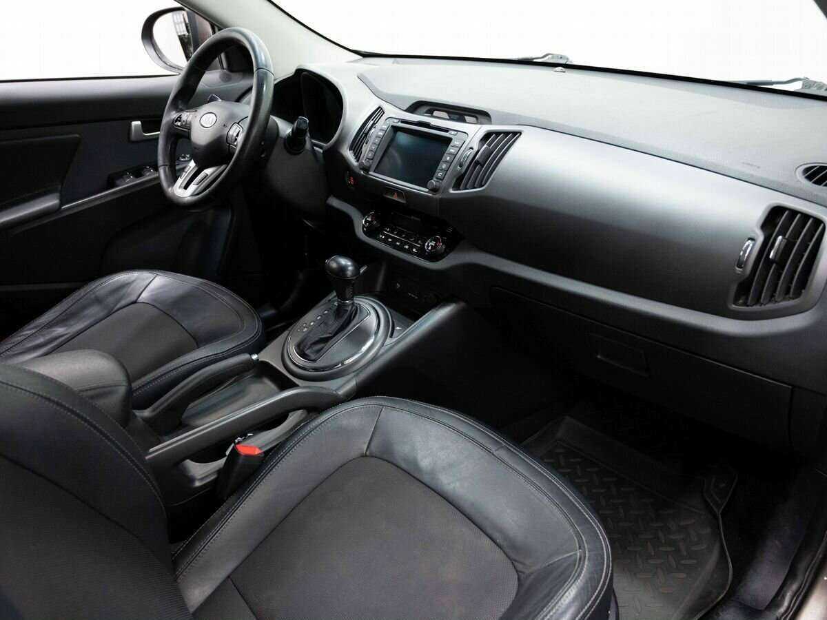 Kia Sportage с пробегом — 2011 год. Фото: #8