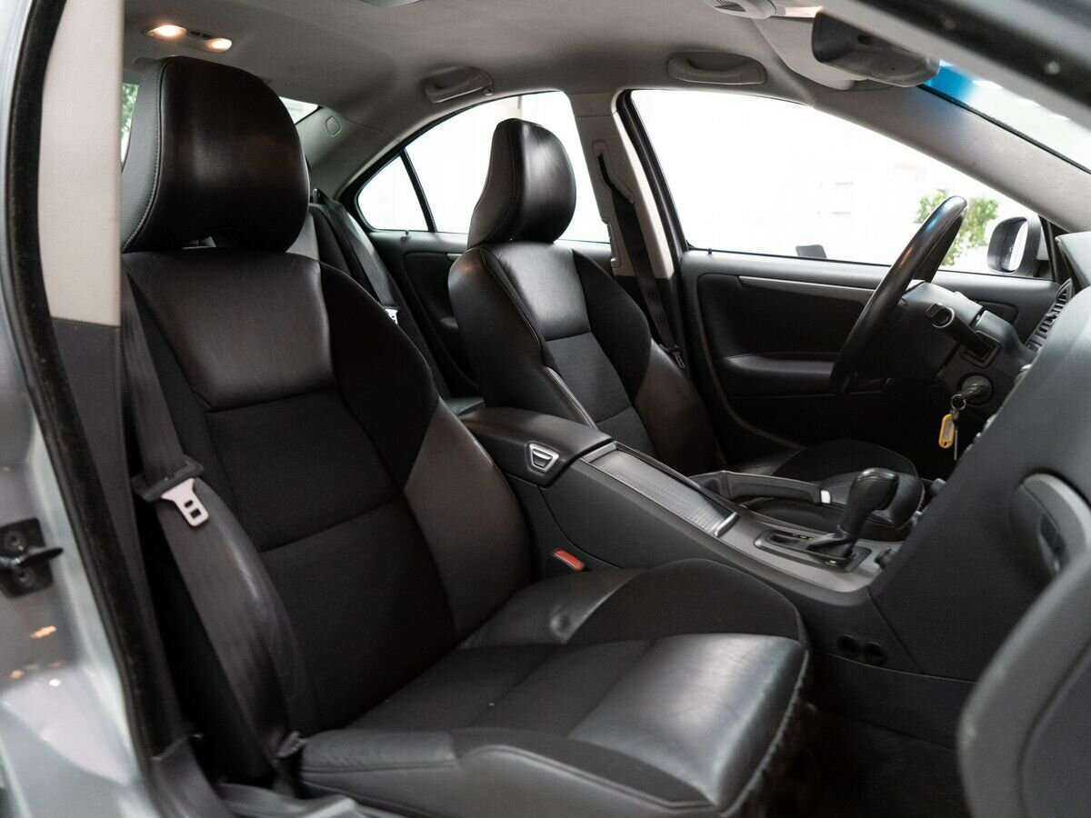 Volvo S60 с пробегом — 2008 год. Фото: #7