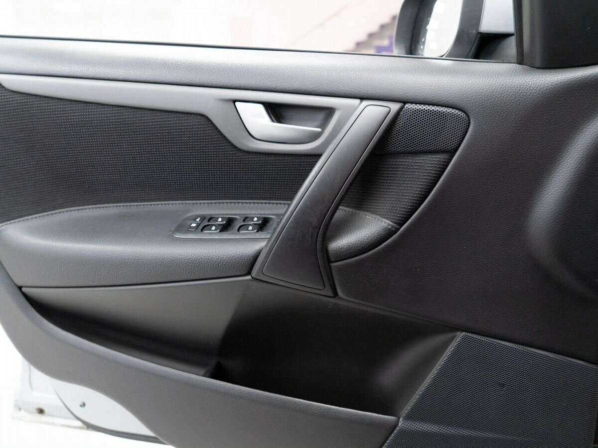 Volvo S60 с пробегом — 2008 год. Фото: #12