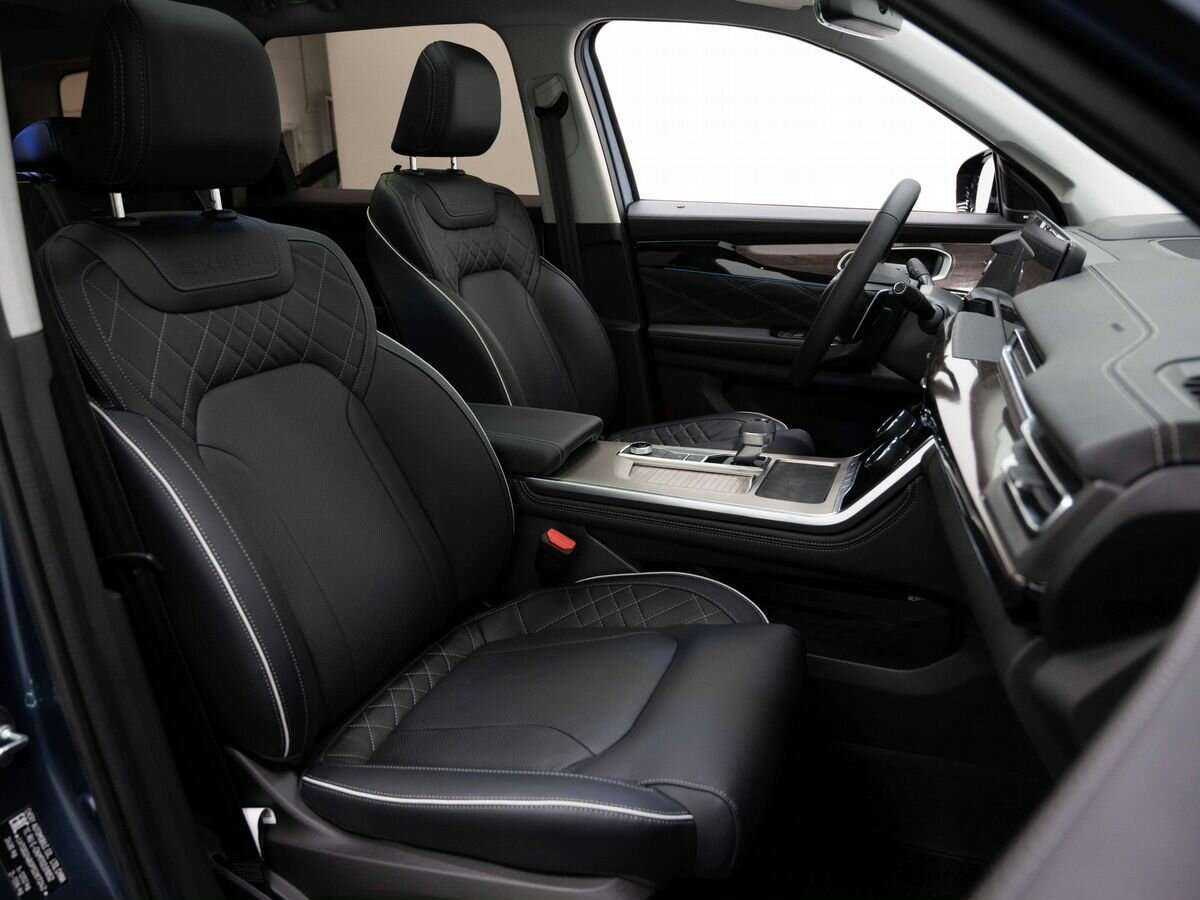 EXEED VX с пробегом — 2023 год. Фото: #11