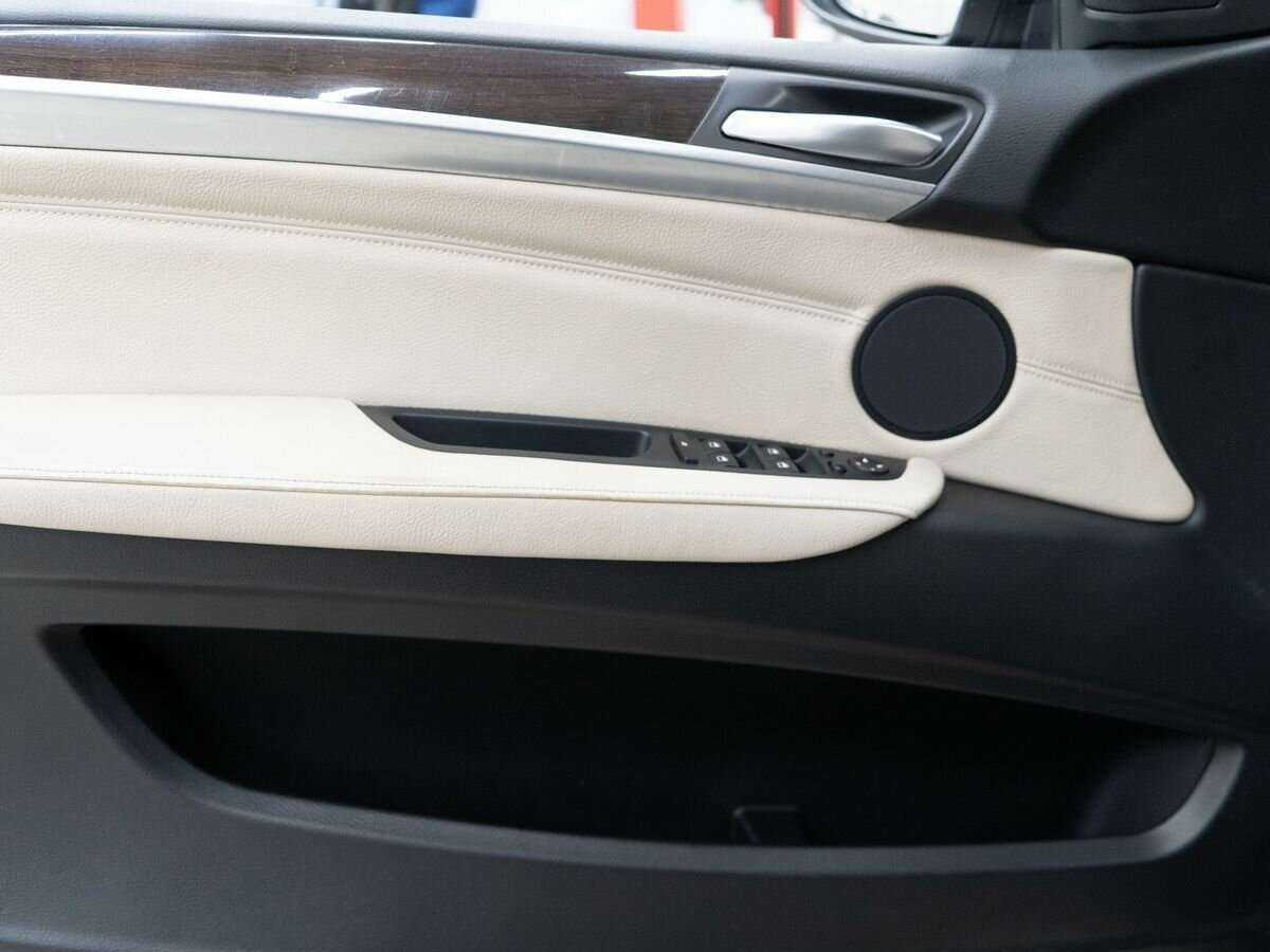 BMW X6 с пробегом — 2011 год. Фото: #13