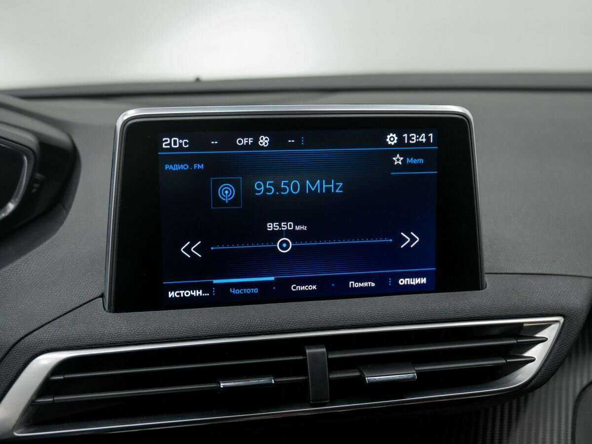 Peugeot 3008 с пробегом — 2018 год. Фото: #18