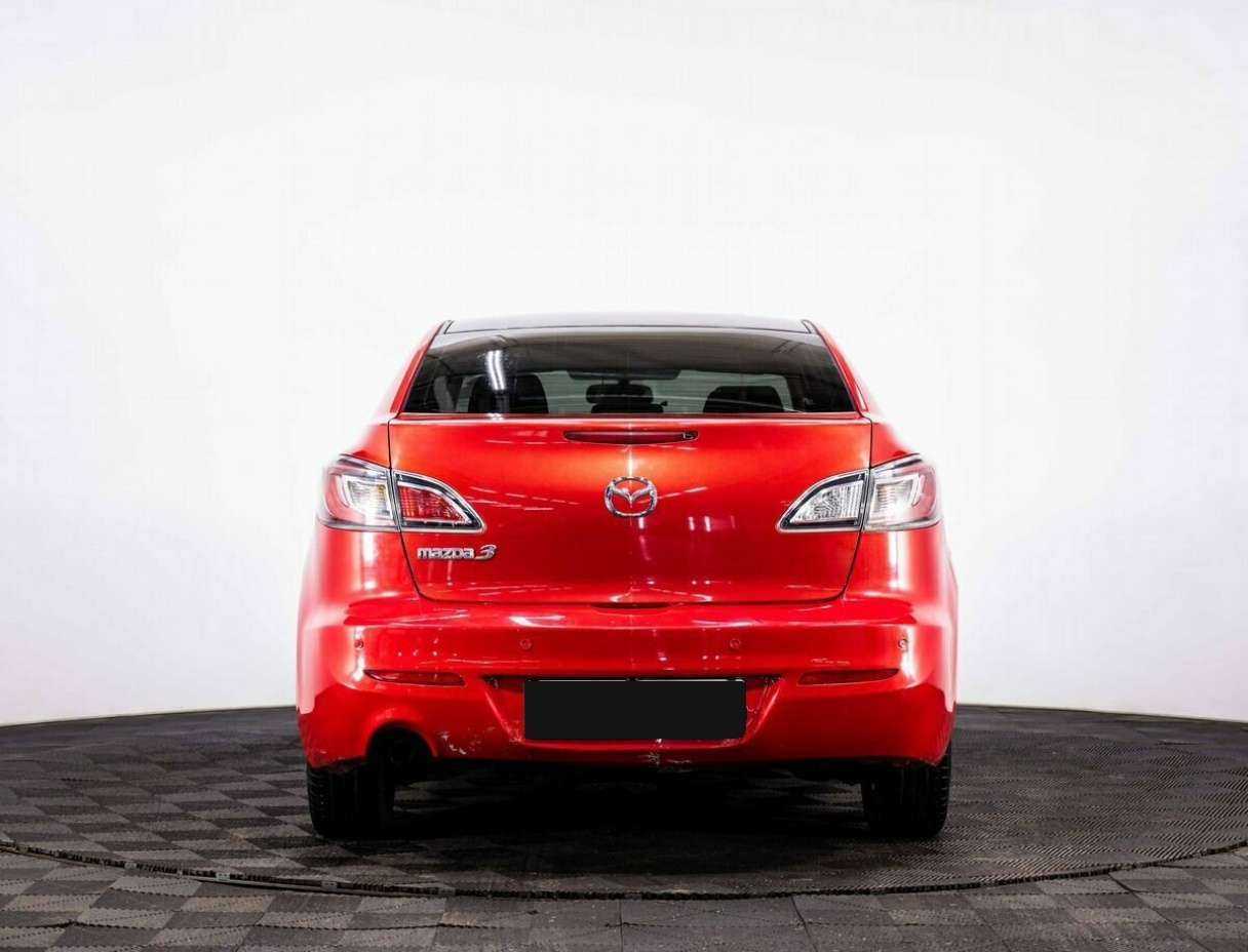 Mazda 3 с пробегом — 2011 год. Фото: #4