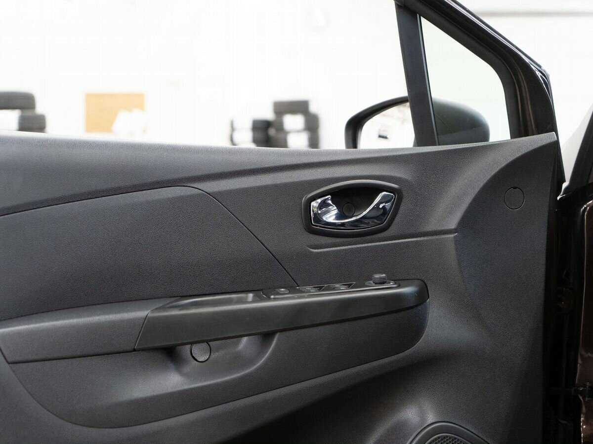 Renault Kaptur с пробегом — 2019 год. Фото: #16