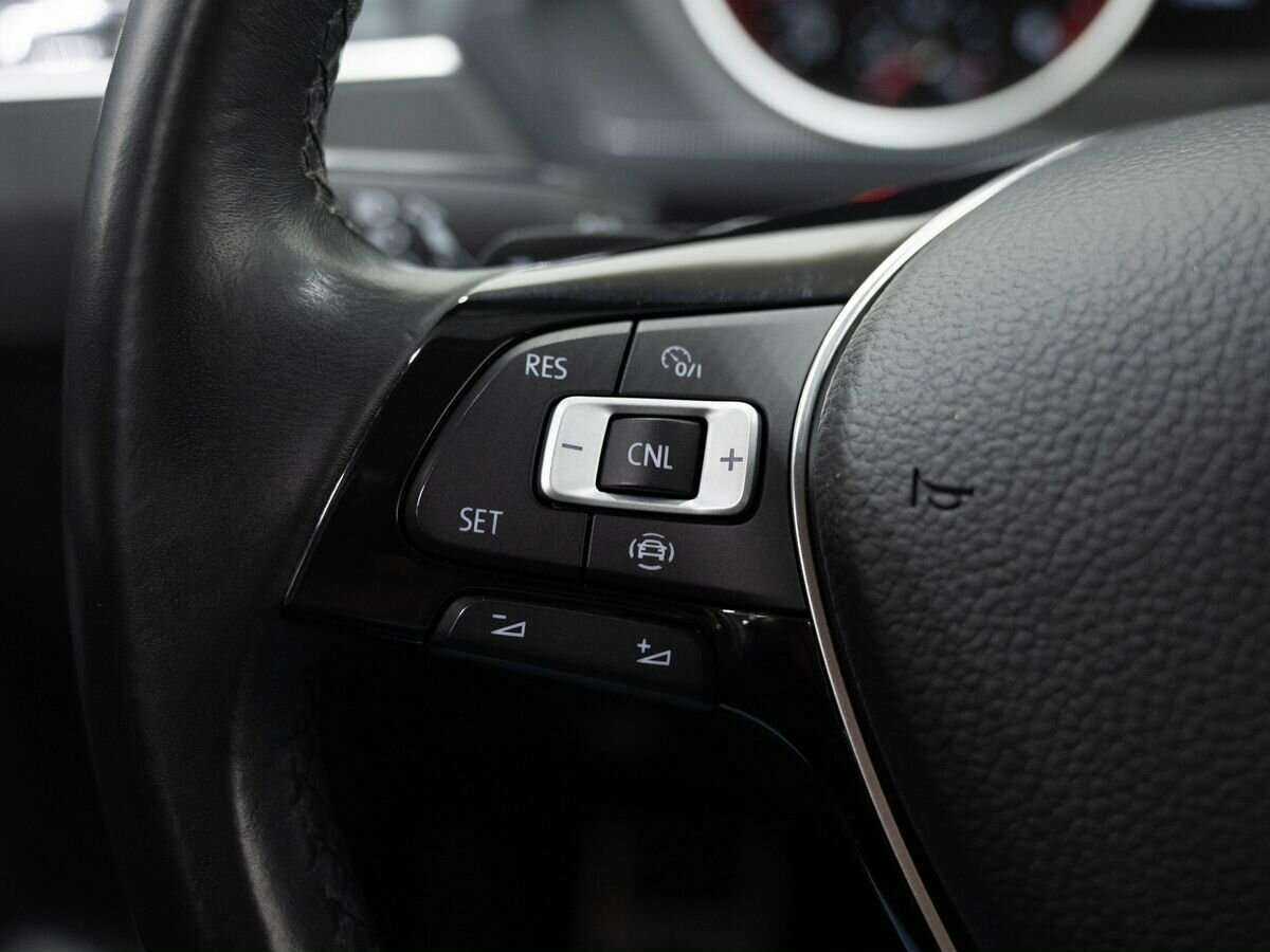 Volkswagen Tiguan с пробегом — 2019 год. Фото: #26