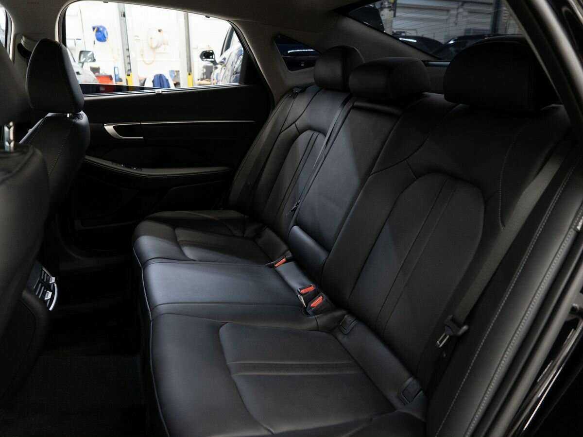 Hyundai Sonata с пробегом — 2023 год. Фото: #6