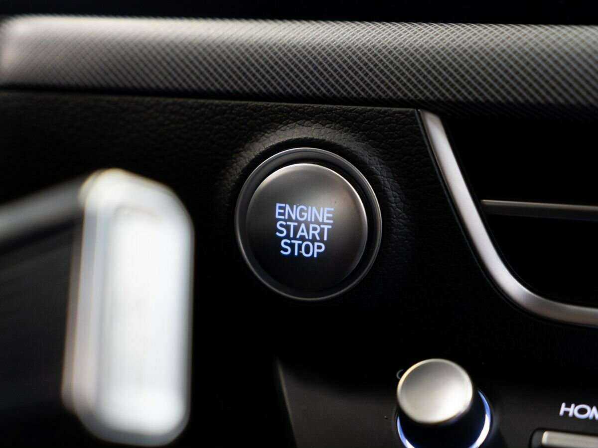 Hyundai Sonata с пробегом — 2023 год. Фото: #10