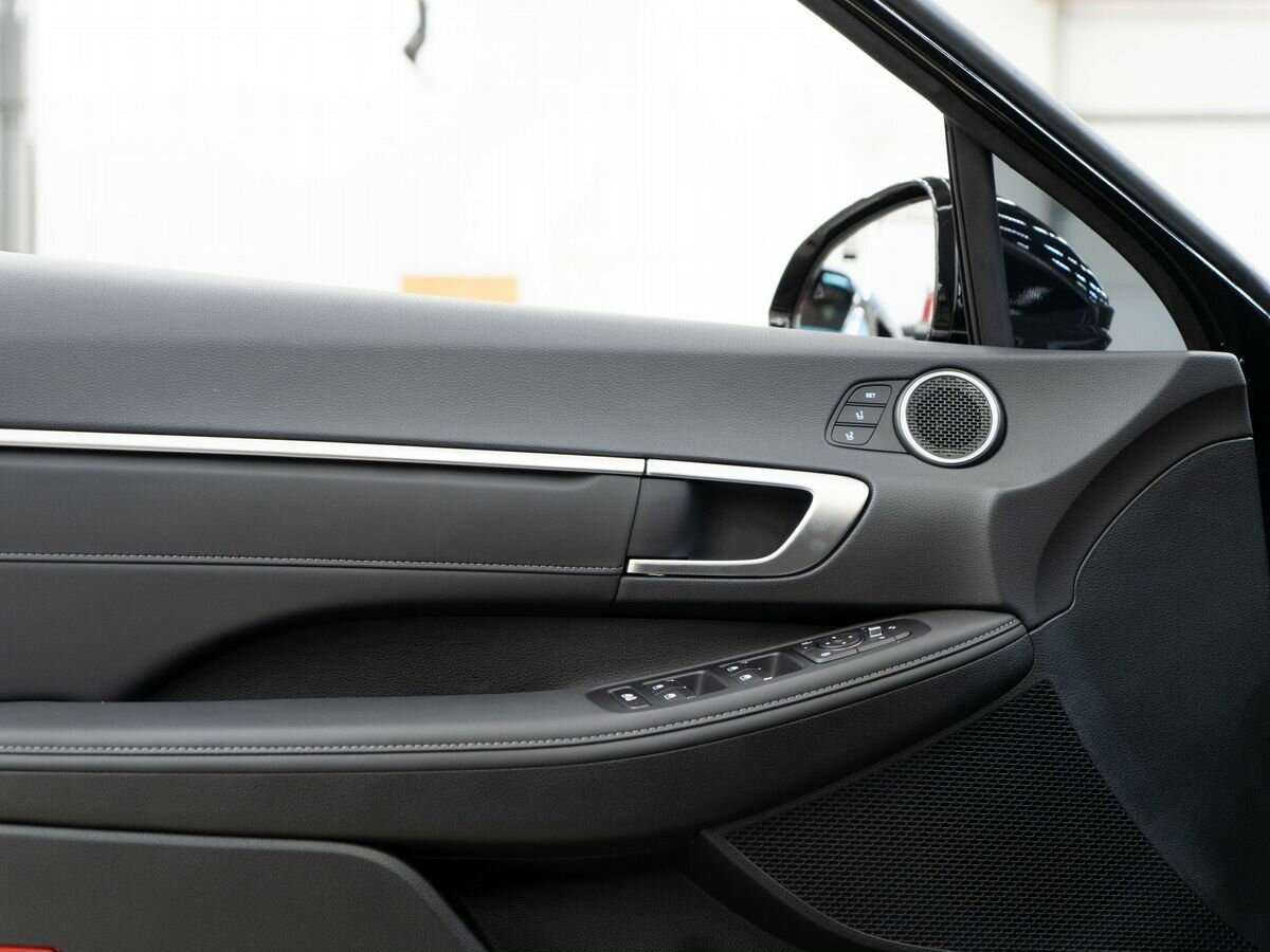 Hyundai Sonata с пробегом — 2023 год. Фото: #15