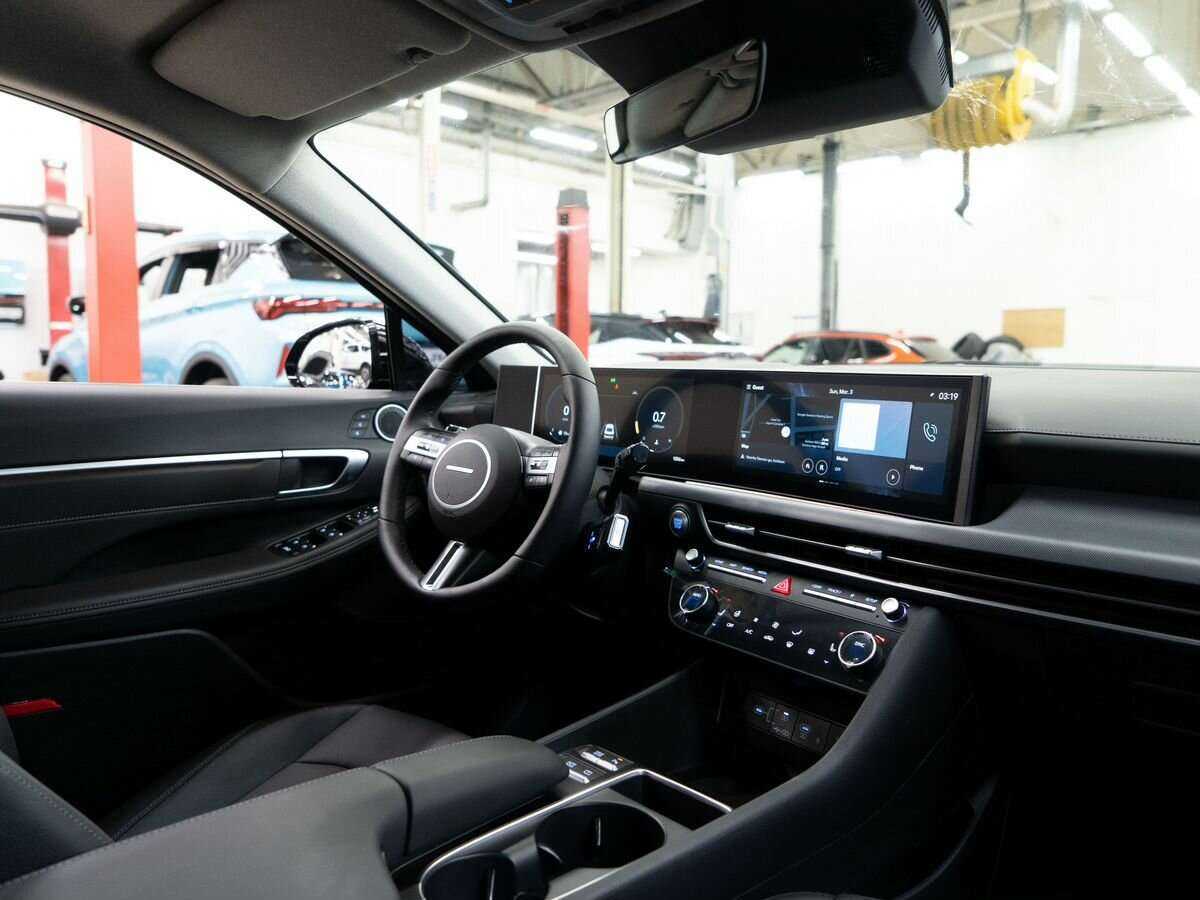 Hyundai Sonata с пробегом — 2023 год. Фото: #20