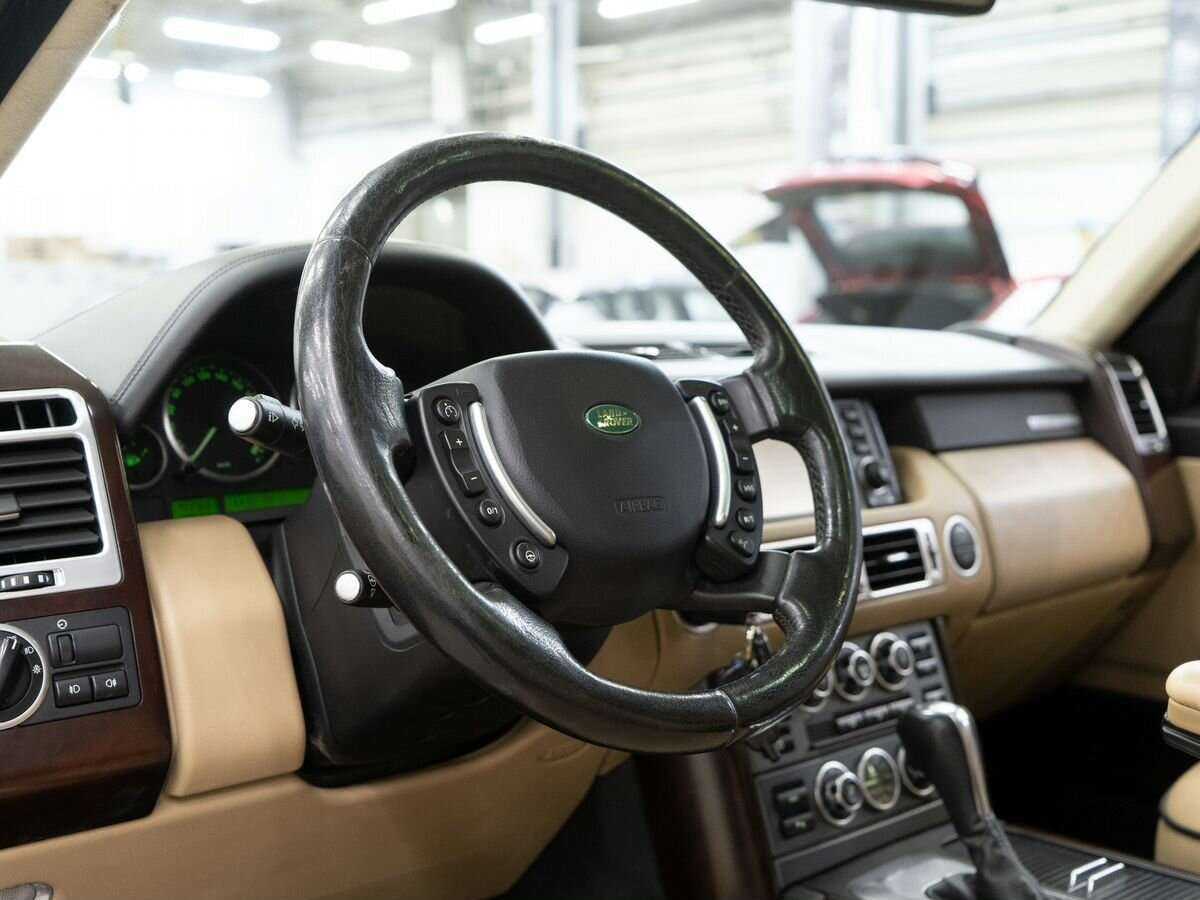 Land Rover Range Rover с пробегом — 2007 год. Фото: #4