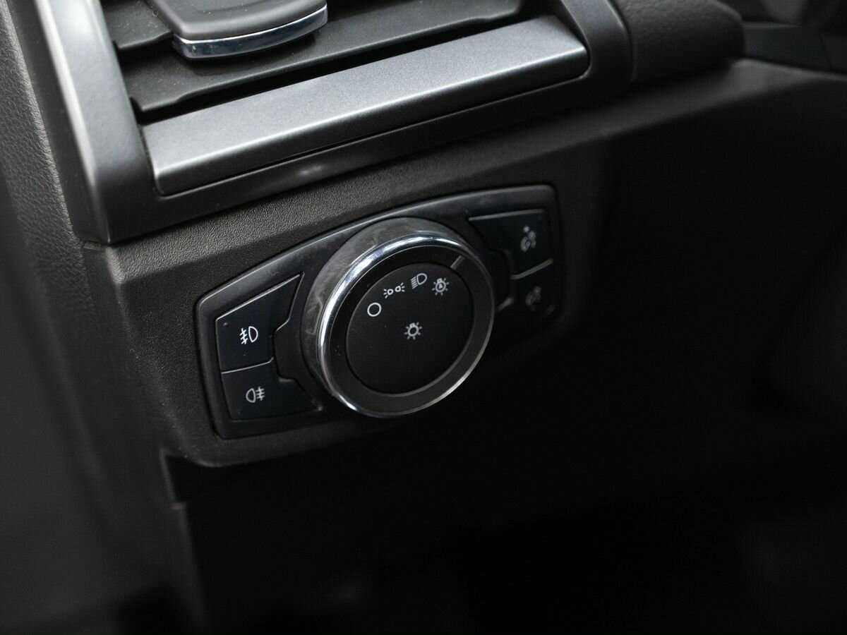 Ford Mondeo с пробегом — 2015 год. Фото: #20